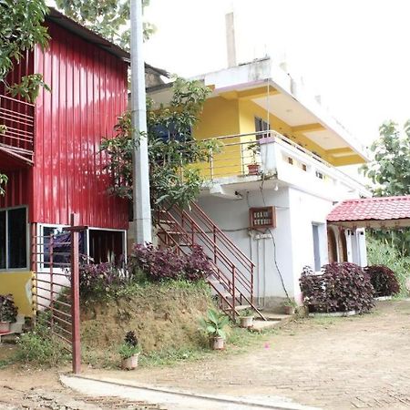 Fanush Resort Bāndarban Buitenkant foto