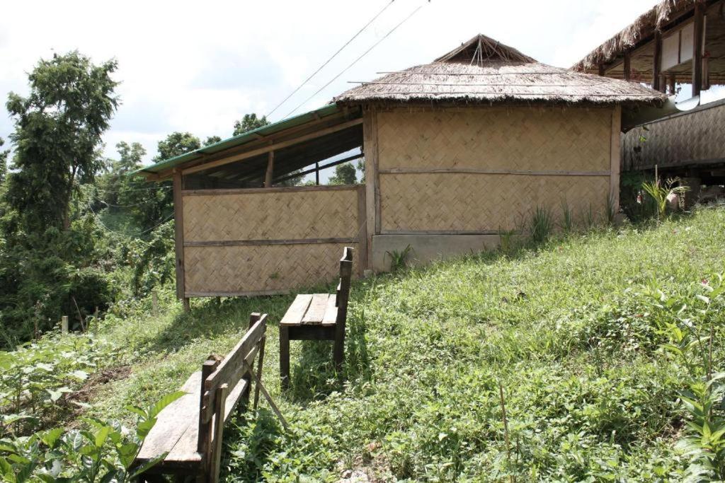 Fanush Resort Bāndarban Buitenkant foto